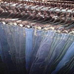 auto_1563.jpg auto_1563.jpg